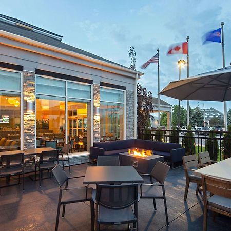 Hilton Garden Inn Toronto-Oakville Bagian luar foto