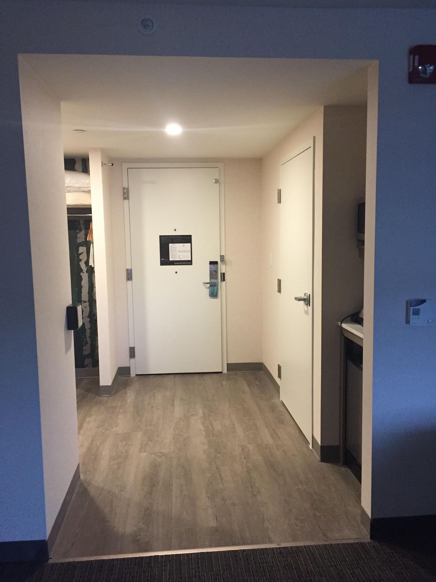Hilton Garden Inn Toronto-Oakville Bagian luar foto
