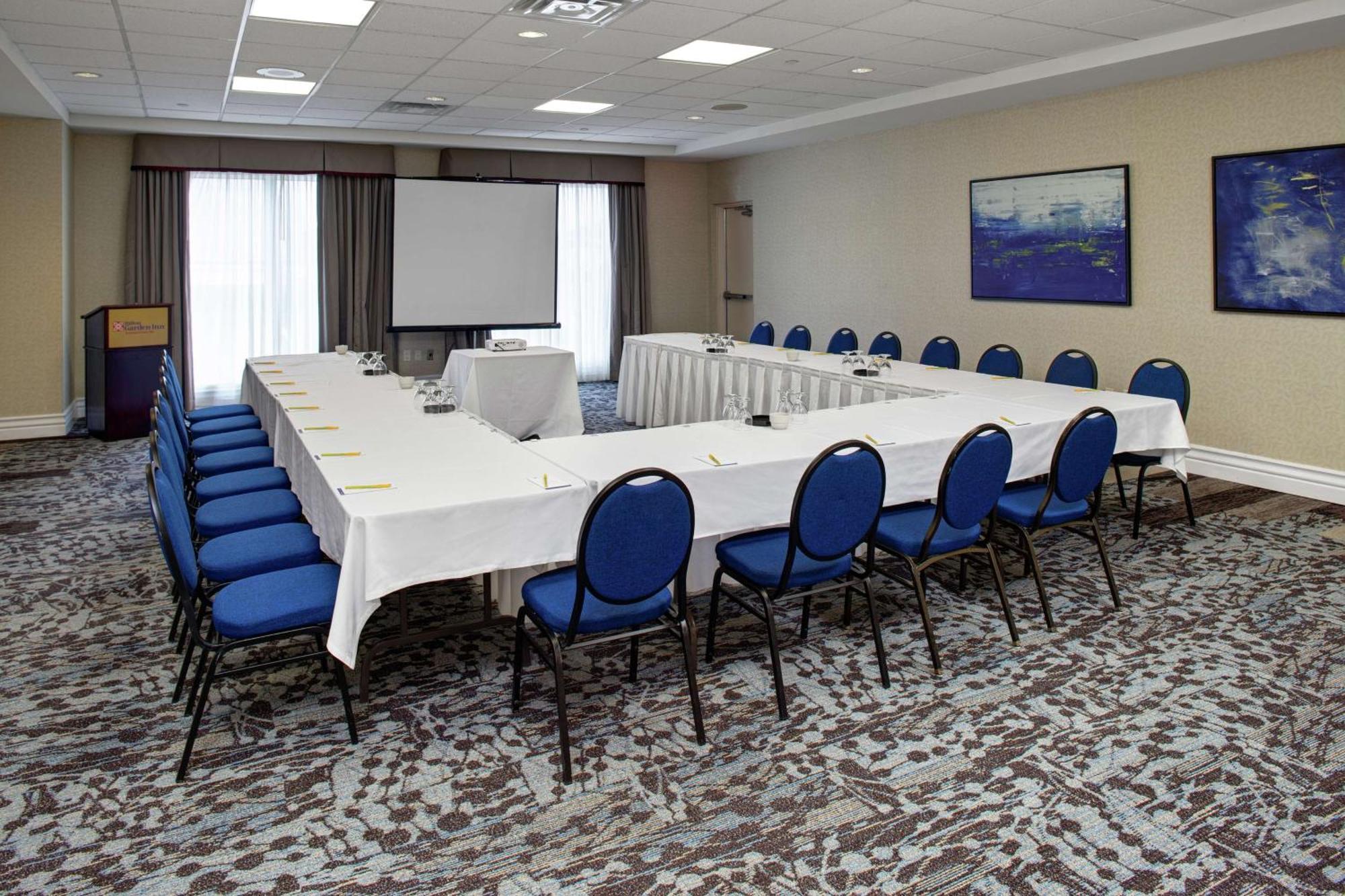 Hilton Garden Inn Toronto-Oakville Bagian luar foto