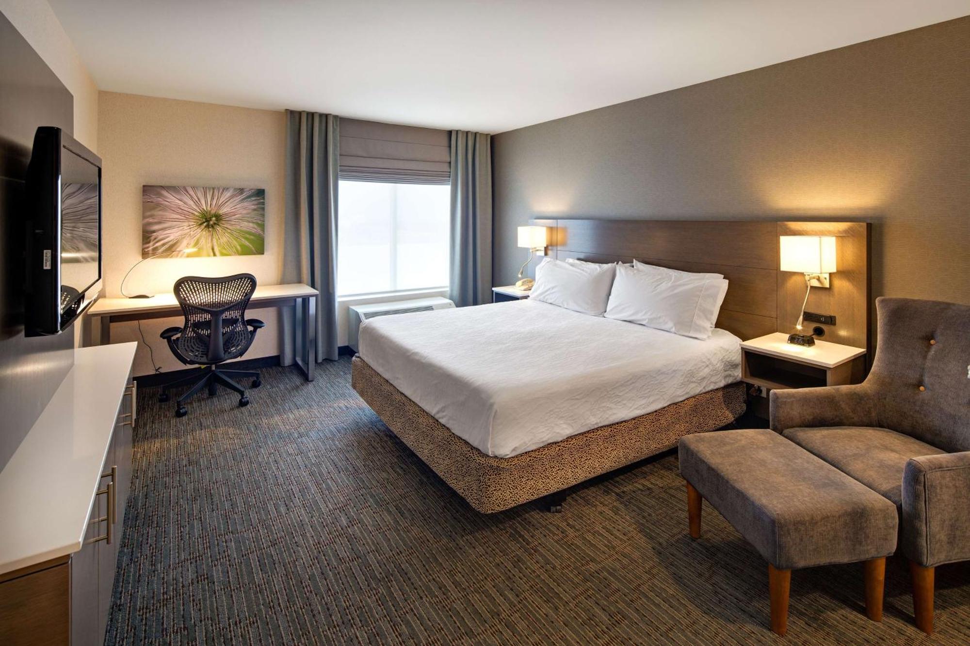 Hilton Garden Inn Toronto-Oakville Bagian luar foto