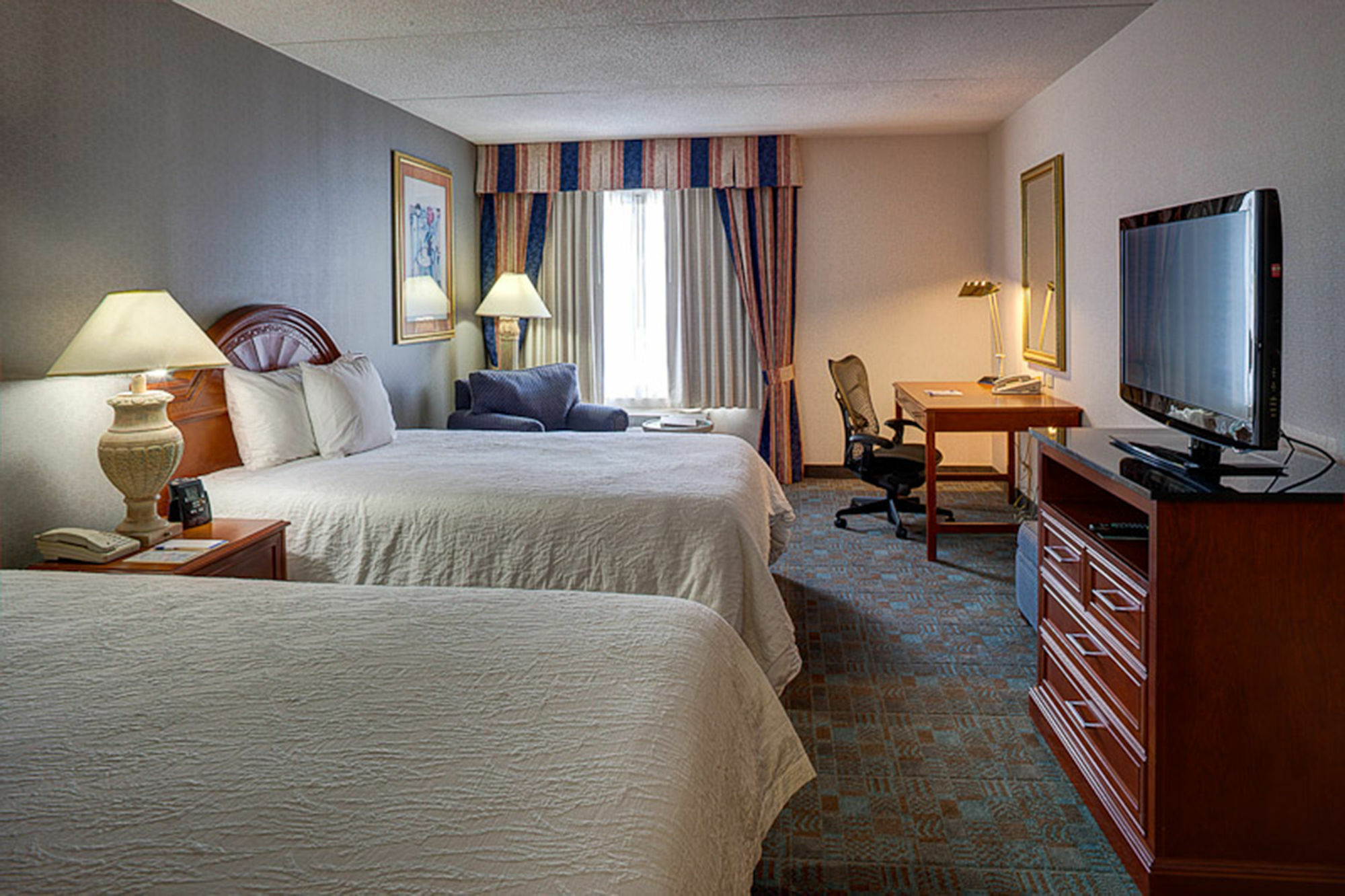 Hilton Garden Inn Toronto-Oakville Bagian luar foto