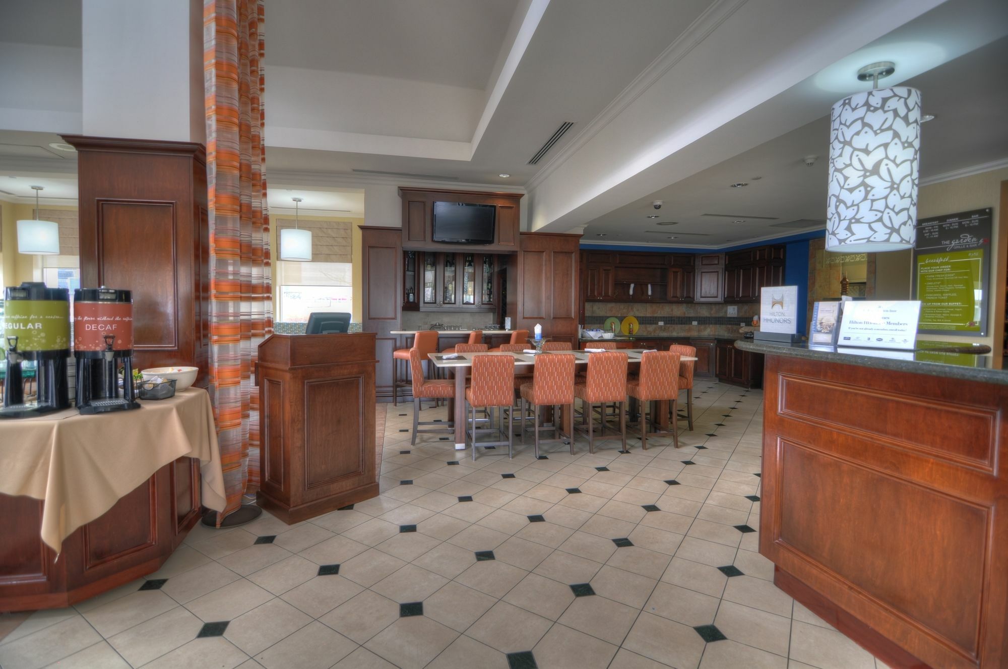 Hilton Garden Inn Toronto-Oakville Bagian luar foto